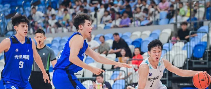 才晋级到, AA, 有一次进攻