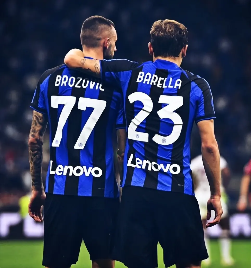 msn, 一年前利雅